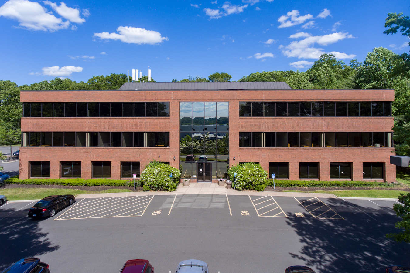 55 Corporate Dr, Trumbull, Ct - Trefoil Park Properties